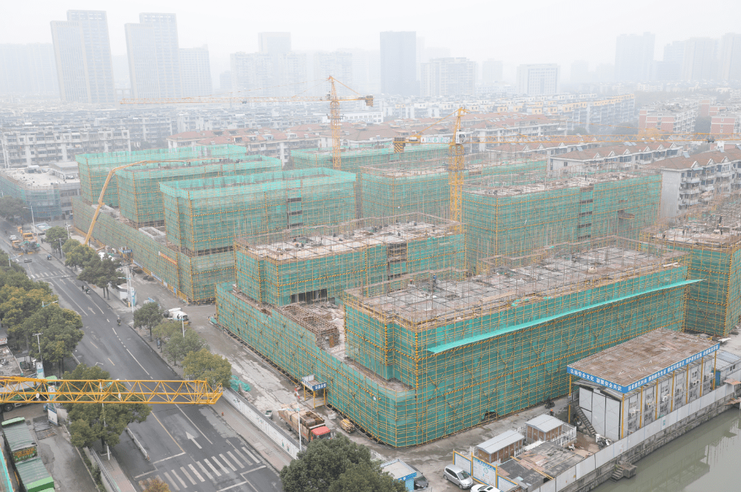 和平街道重塑城市面貌，推动社区发展新项目启动